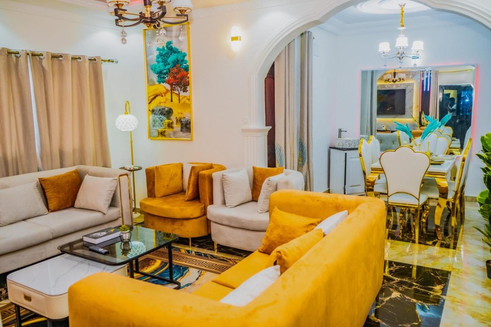 Prince Home Douala Luaran gambar
