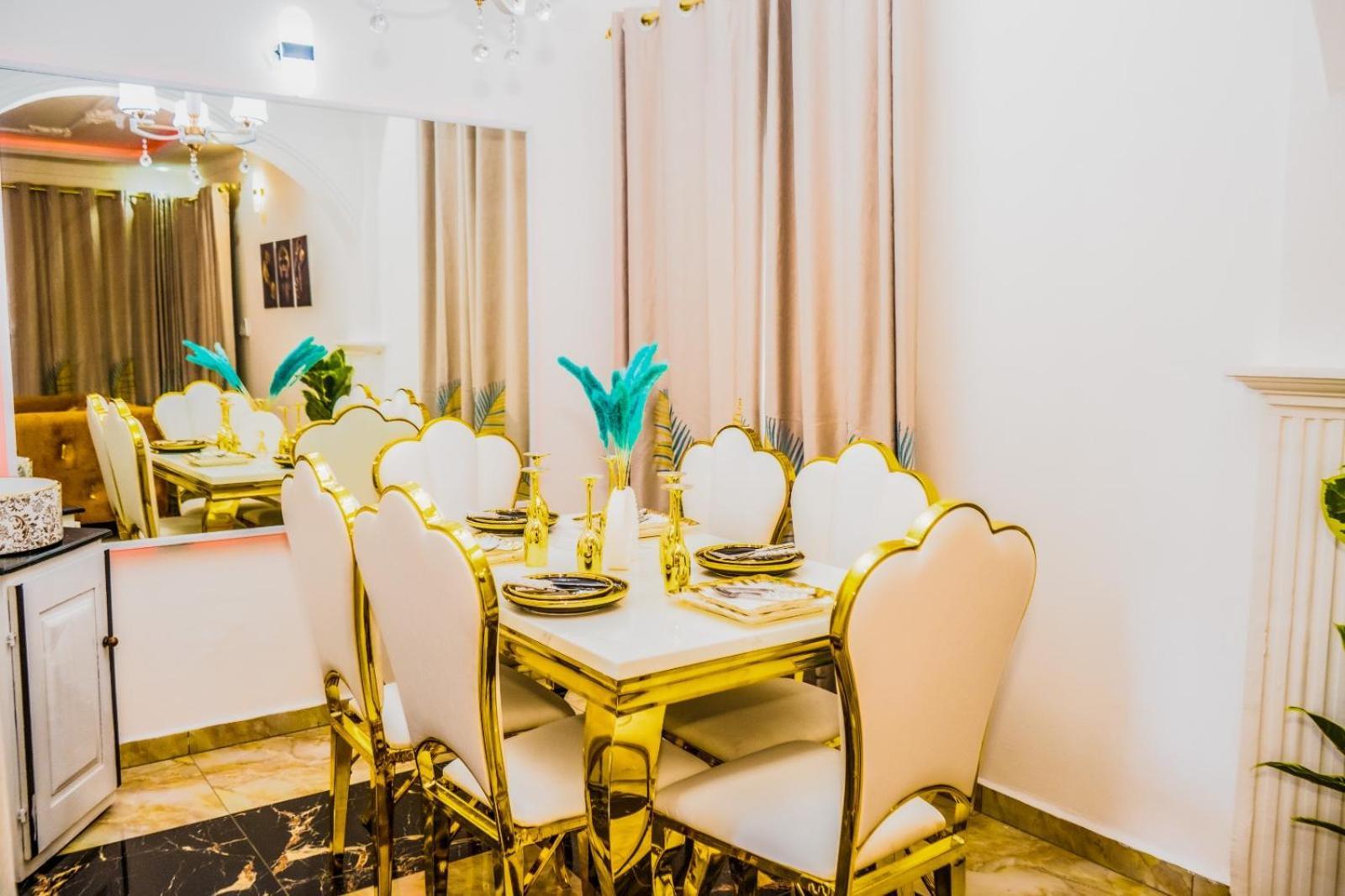 Prince Home Douala Luaran gambar